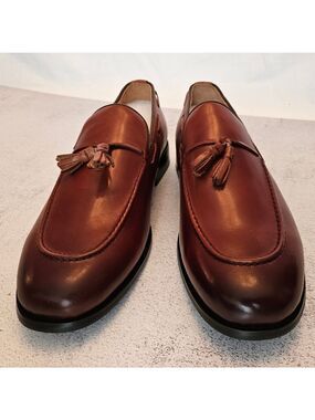 NIB Size 7 Premium Leather Chestnut Brown Tassle Loafers, Snover
